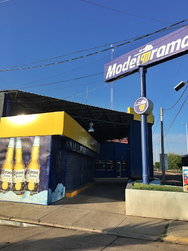 Negocio Modelorama Con Autoservicio