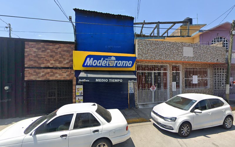 Negocio Modelorama El Medio Tiempo