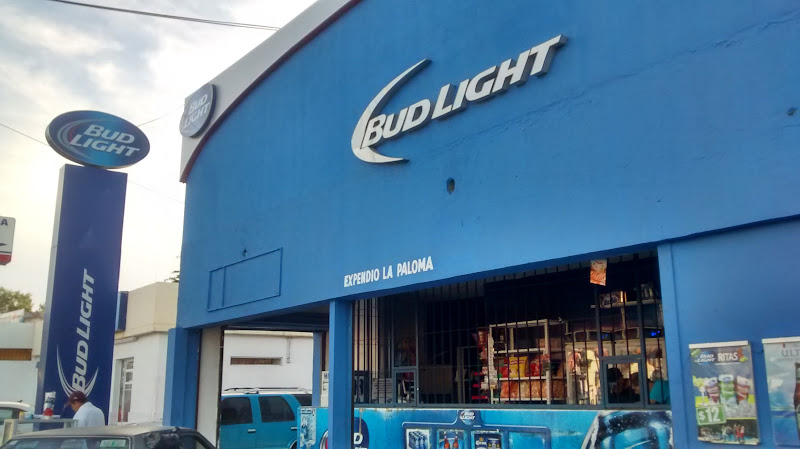 Modelorama La Paloma (Bud Light)